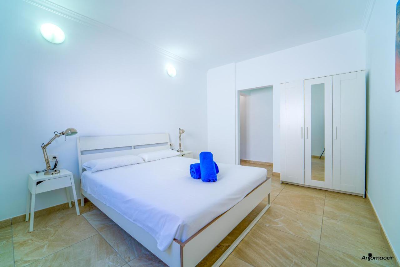 Anjomacar B Apartment *