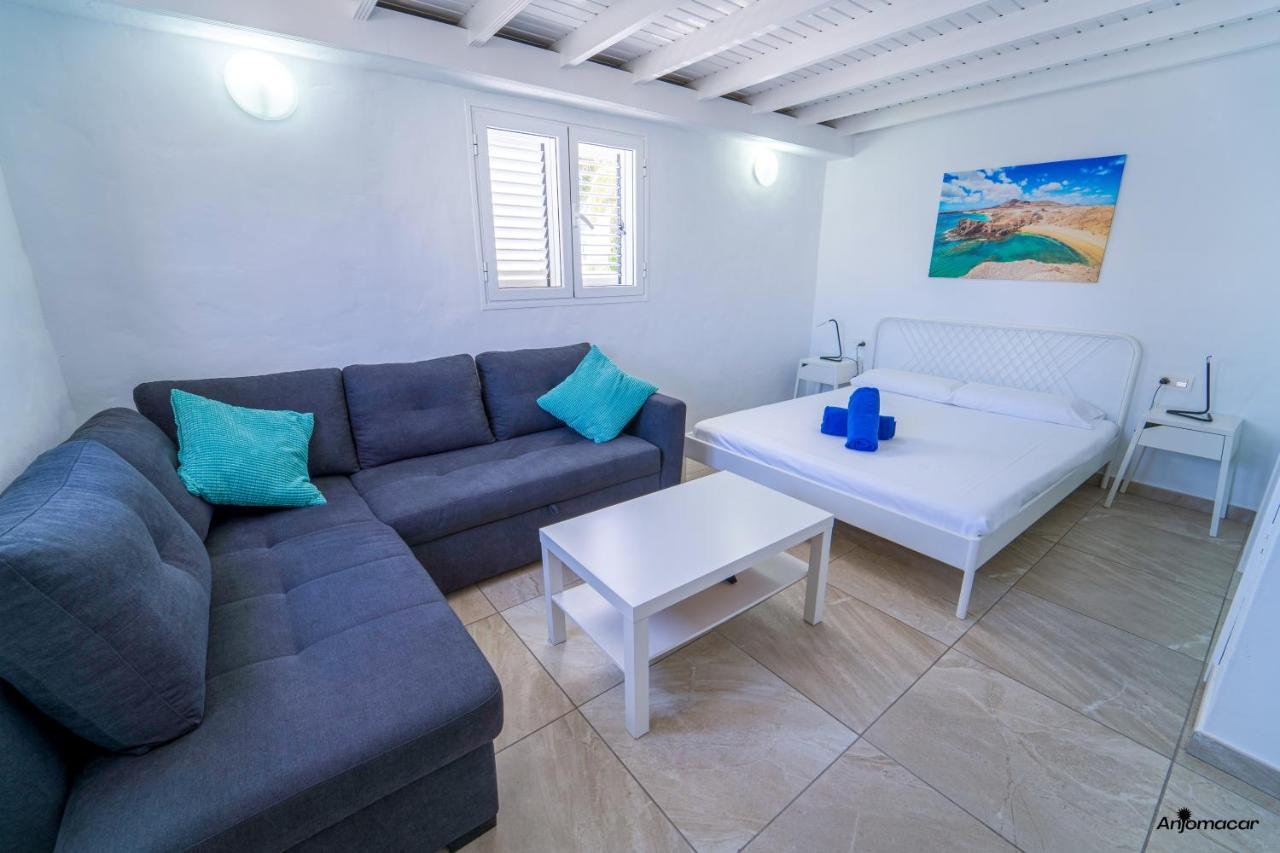 Apartment Anjomacar B