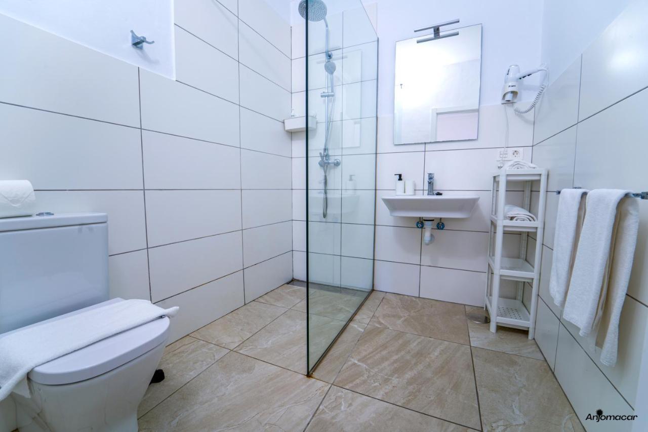Apartment Anjomacar B