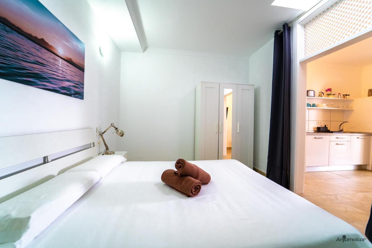 Apartment Anjomacar B